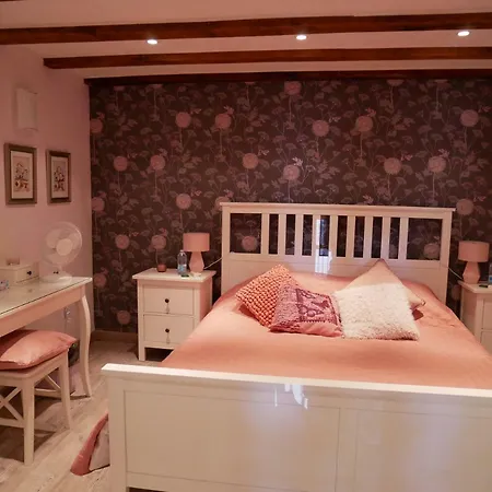 Nyaraló Chez Daisy Montbron