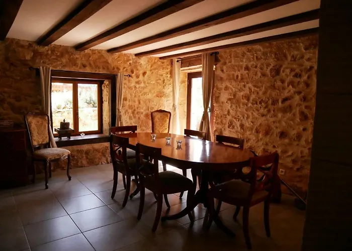 Hébergement de vacances Chez Daisy Montbron